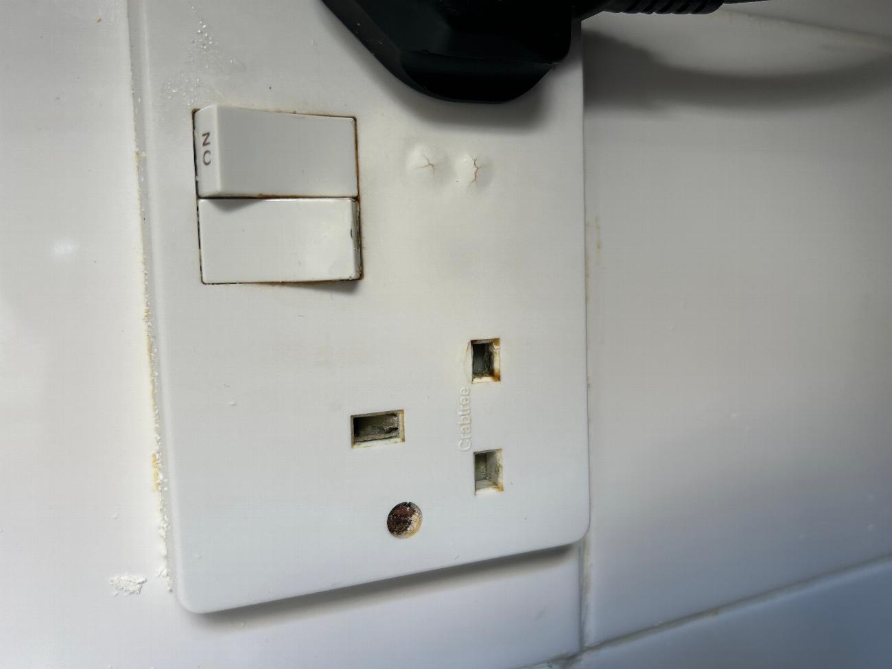 Landlords Electrical Testing | Signature Electrics Ltd gallery image 4